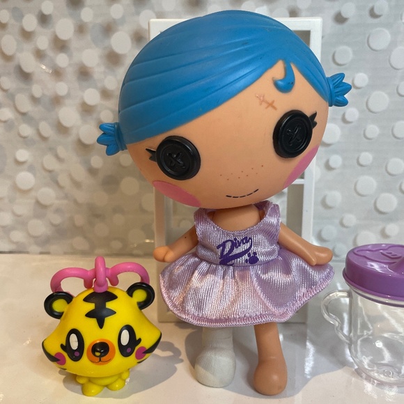 LaLaLoopsy ❤️🩹Little Sister Stumbles 🩹Bumps 'N' Bruises - Picture 5 of 9